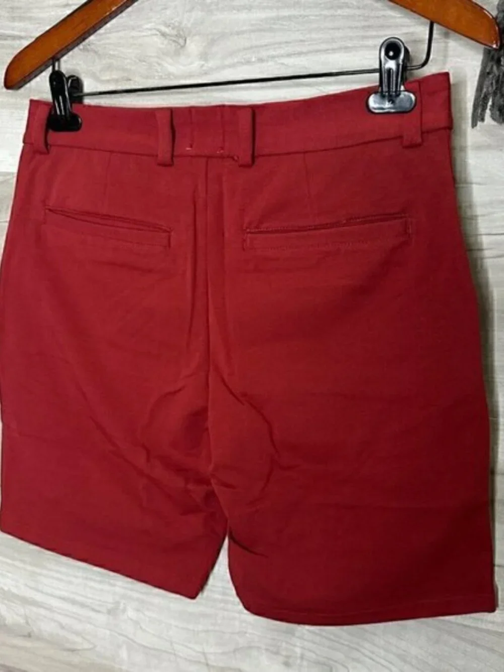 Swet Tailor Mens Red Wine 8 Inch Inseam Everyday Chino Shorts
